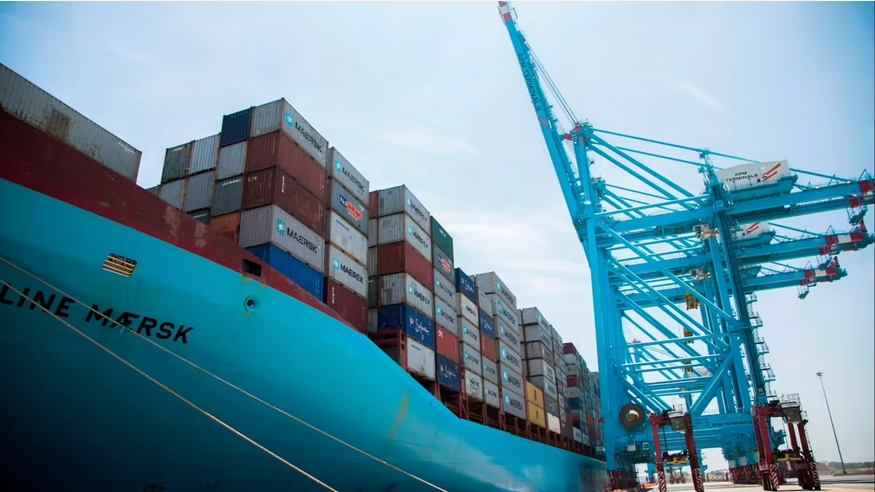 Maersk forecasts long and deep contraction in global trade